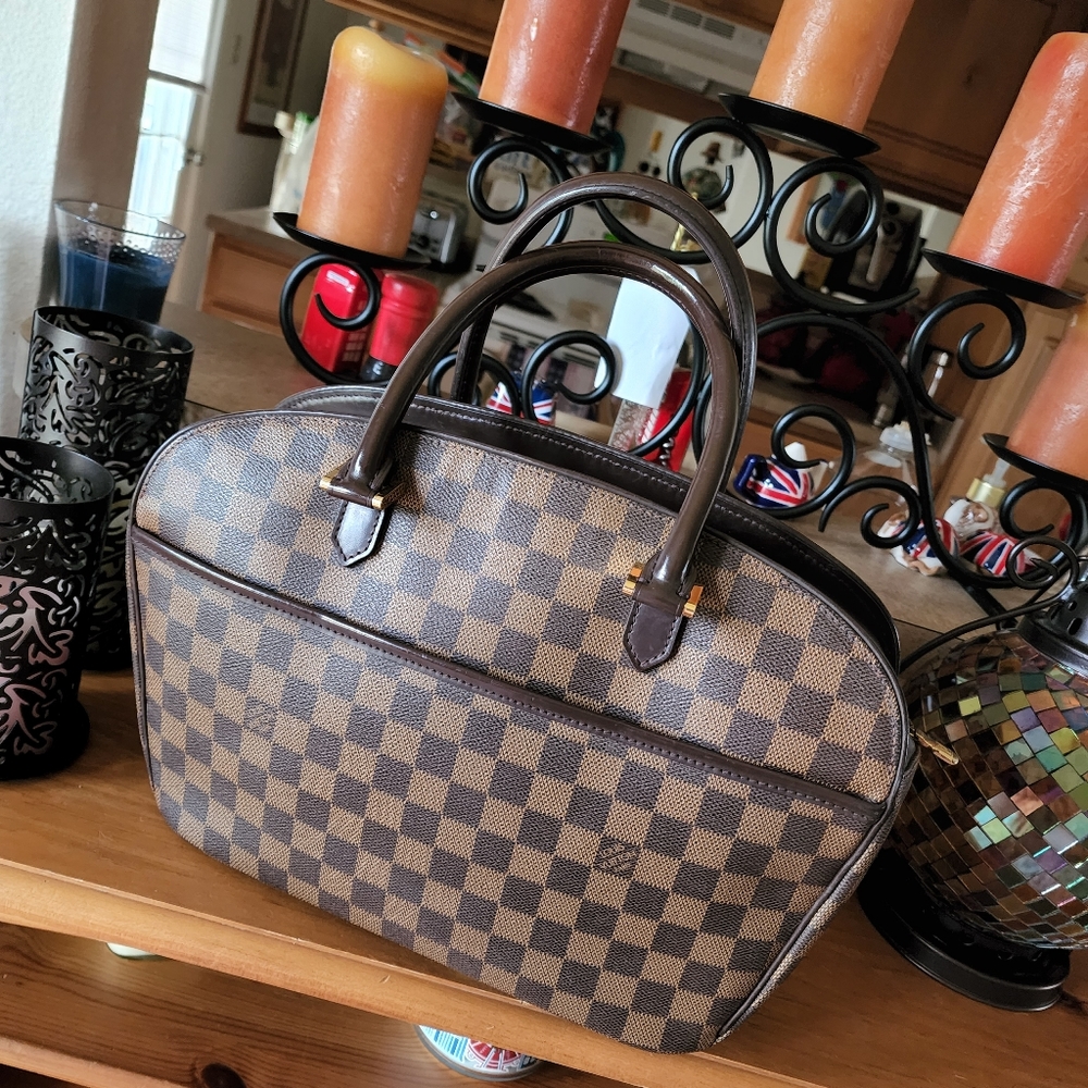 Authentic Louis Vuitton Damier ebene Sarria Bag